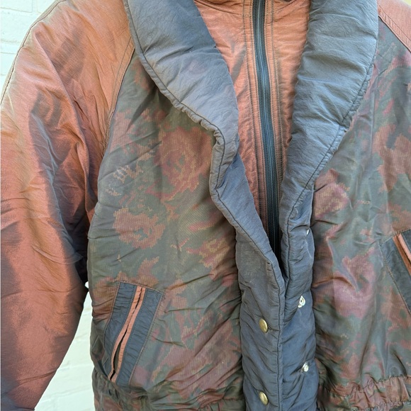 Retro Puffer Bomber Jacket - Picture 2 of 4